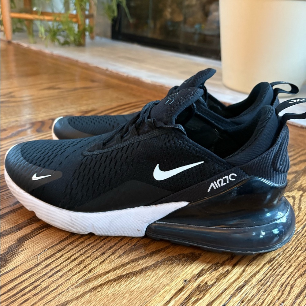 Nike Air Max 270 Black and White Sneakers